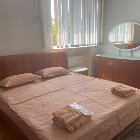 We Welcome Guesthouse Telavi Exterior photo