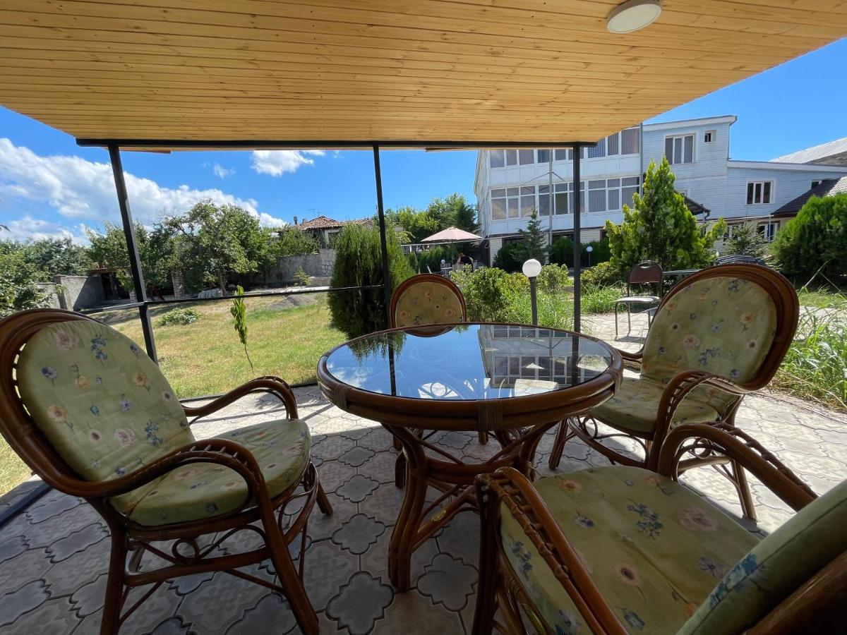 We Welcome Guesthouse Telavi Exterior photo