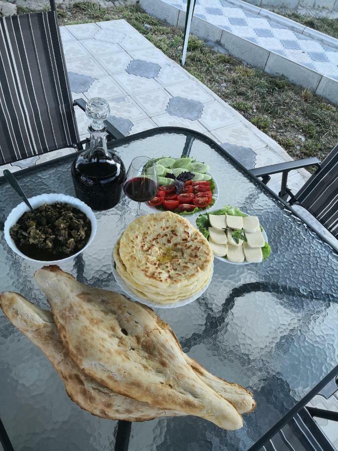 We Welcome Guesthouse Telavi Exterior photo